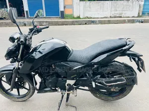 TVS Apache RTR 160 4V 2021 Black