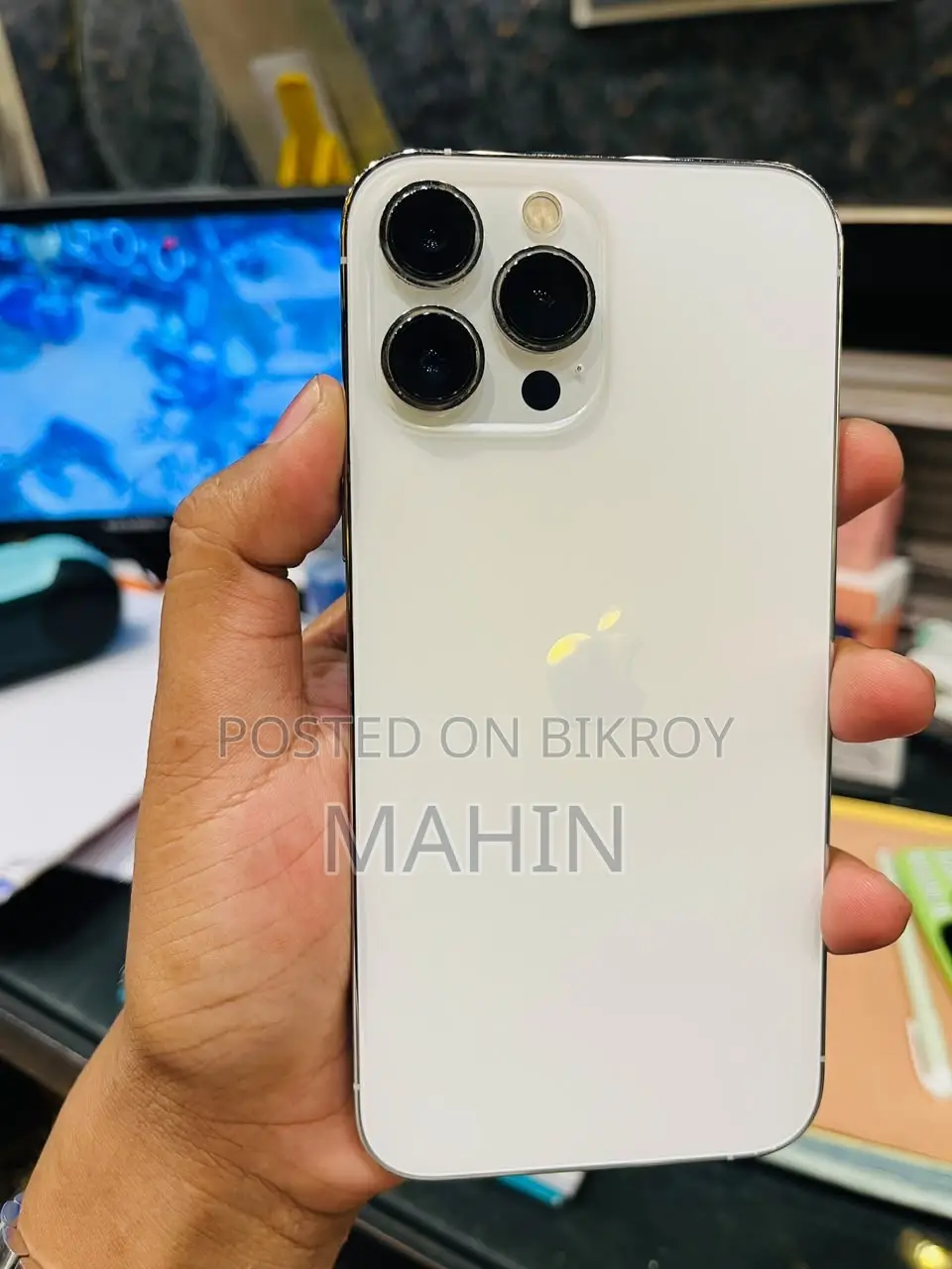 অ্যাপল আইফোন ১৩ প্রো ম্যাক্স ২৫৬ জিবি সিলভার