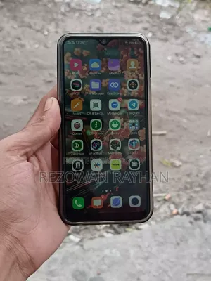 Vivo Y17 128 GB Graphite