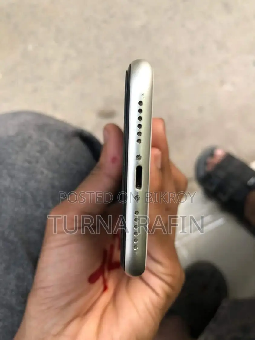 Apple iPhone 11 128 GB White