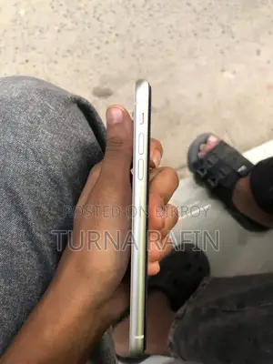 Apple iPhone 11 128 GB White