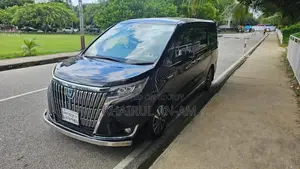 Toyota Esquire 1.8 Front Wheel Drive Hybrid (7 seater) 2019 Black