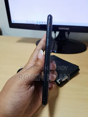 Apple iPhone 7 32 GB Black