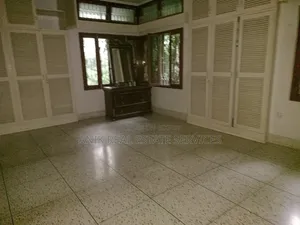 গুলশানে অনিক রিয়েল এস্টেটে ৫ বেডরুমের বাসা ভাড়ার জন্য
