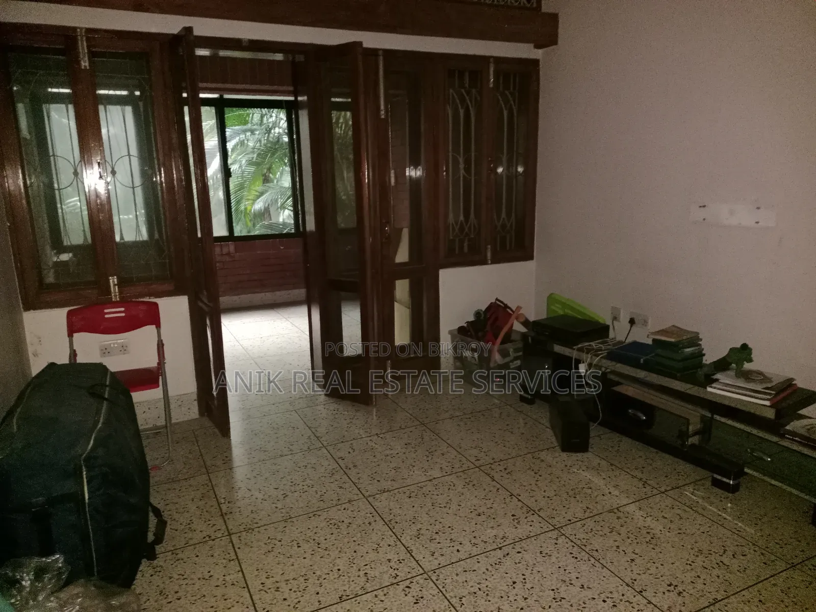 গুলশানে অনিক রিয়েল এস্টেটে ৫ বেডরুমের বাসা ভাড়ার জন্য
