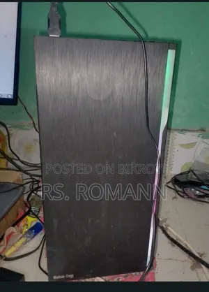 Desktop Computer MSI model 16GB Intel Core i5 SSD 256GB