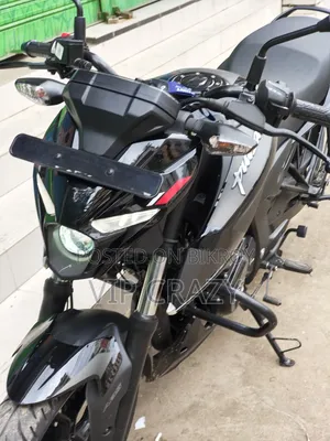 Bajaj Pulsar N160 2025 Black
