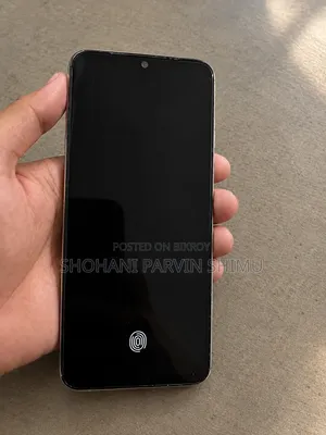 Vivo V25e 128 GB Gold