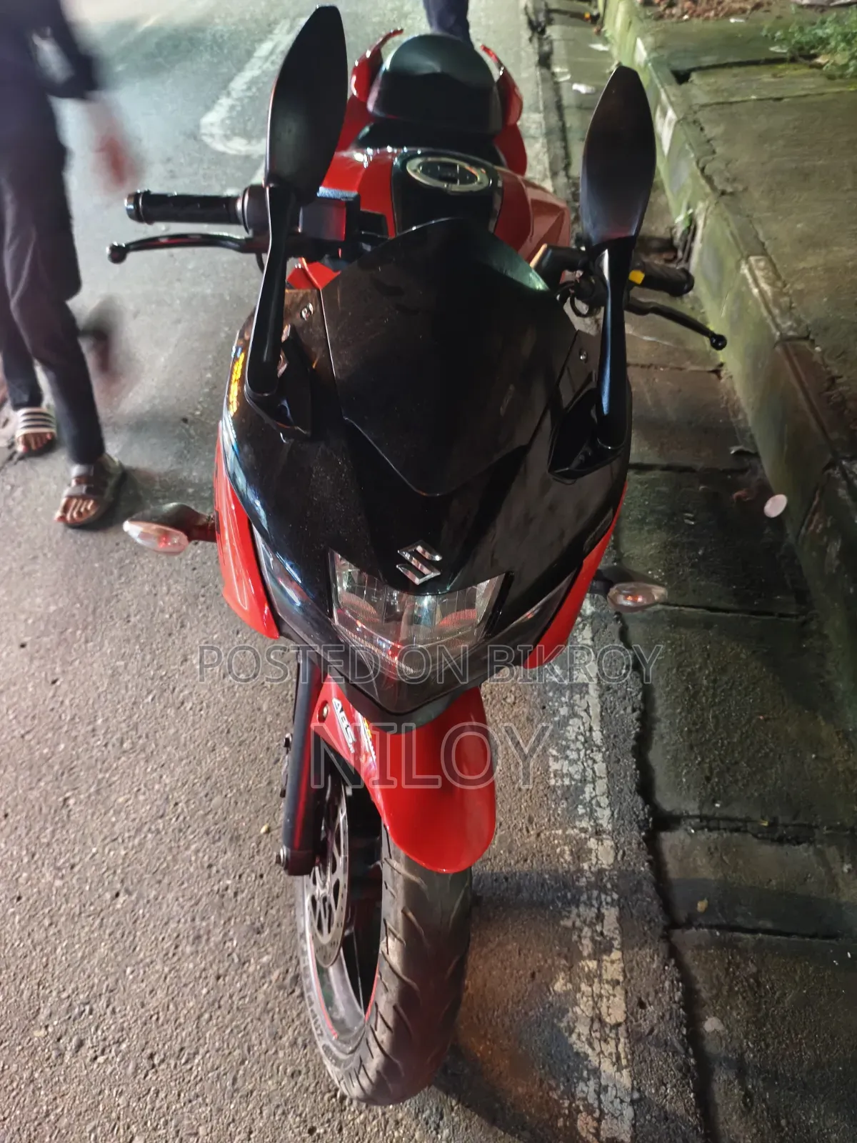 Suzuki Gixxer SF 2022 Red