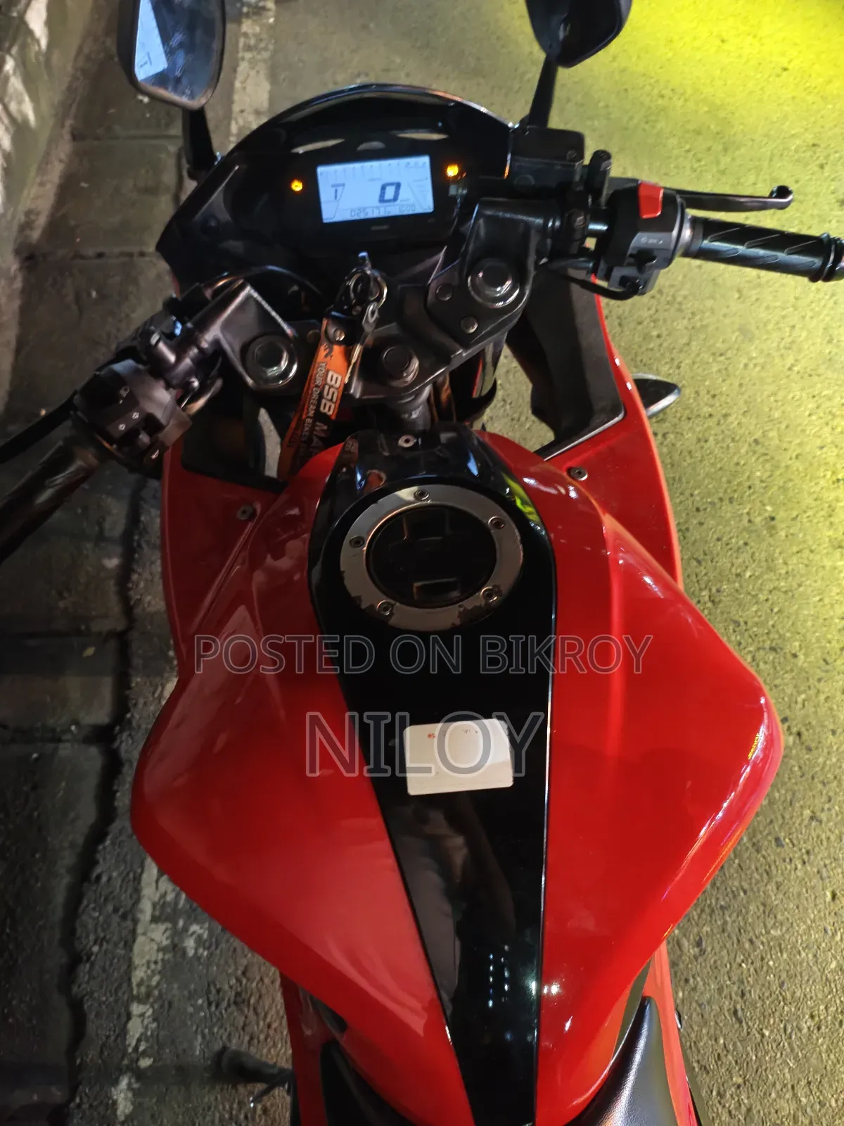 Suzuki Gixxer SF 2022 Red