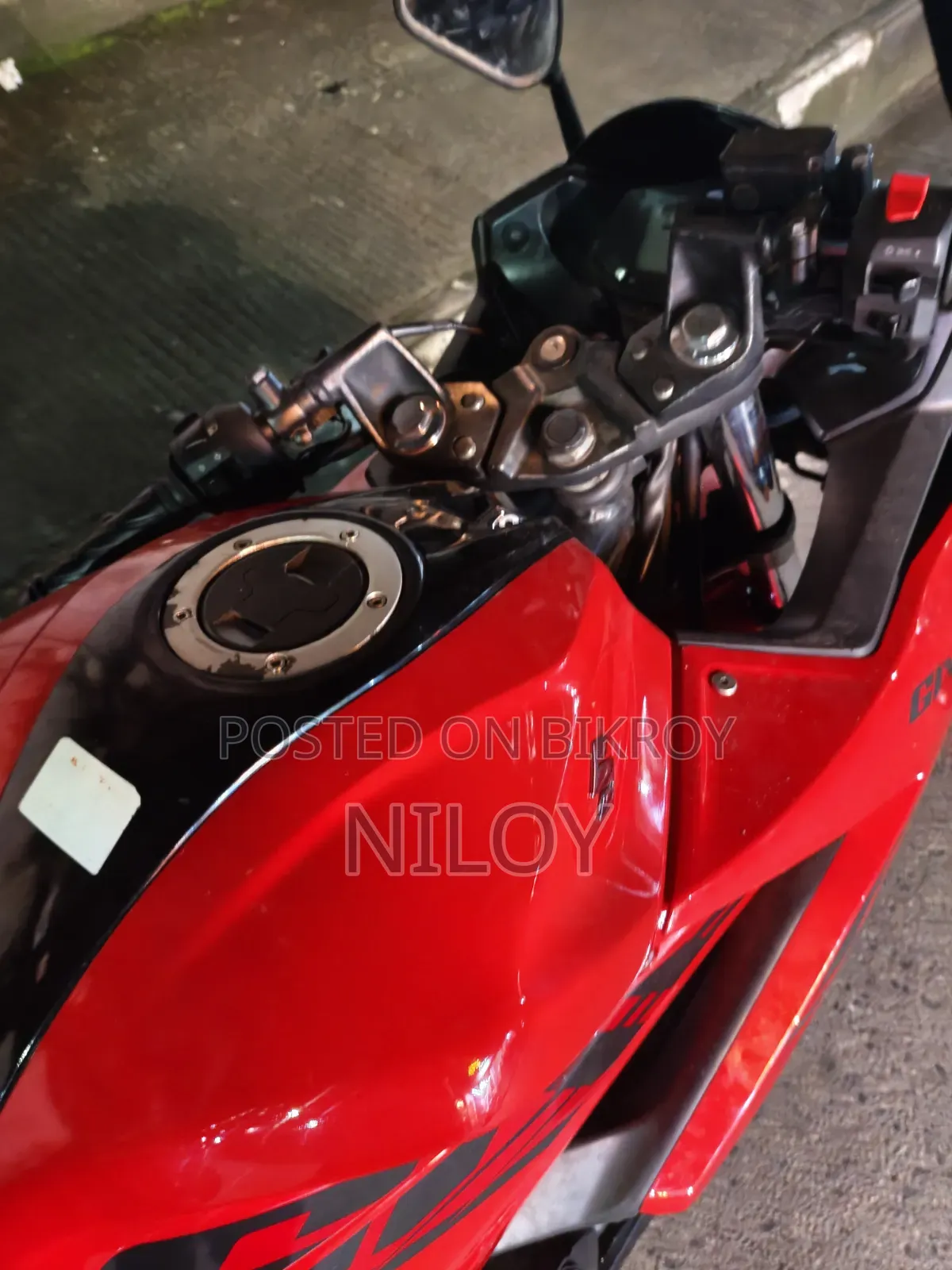 Suzuki Gixxer SF 2022 Red