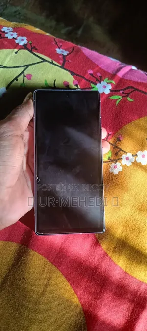 গুগল পিক্সেল ৭এ ১২৮ জিবি হোয়াইট