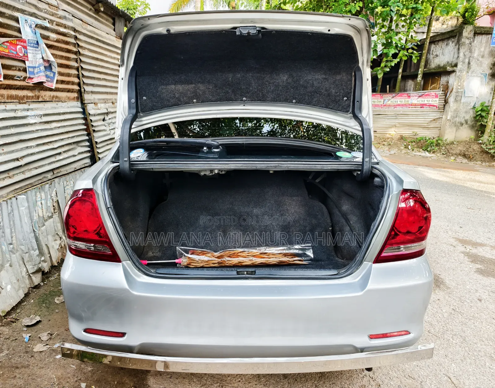 নিউ টয়োটা অ্যালিয়ন ২০০৬ সিলভার