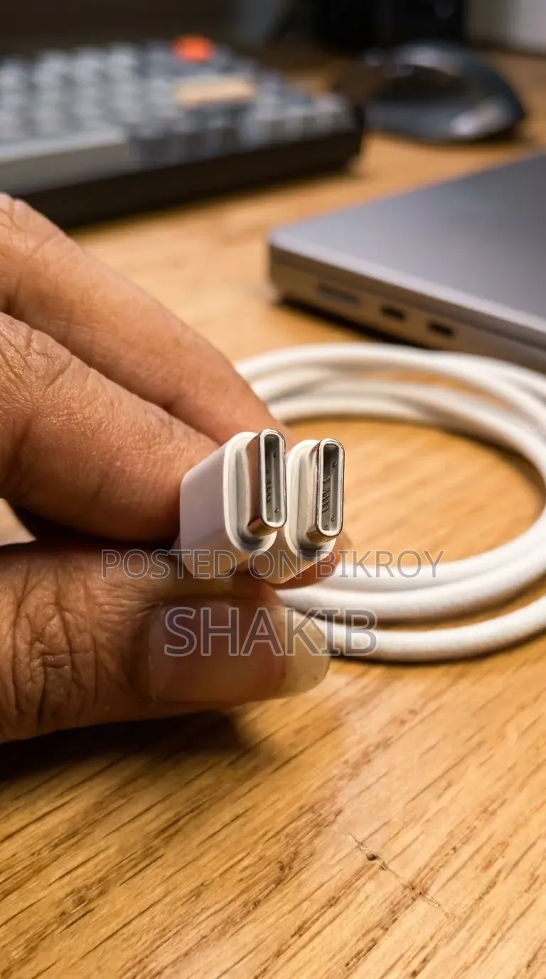 iPhone 17 Pro Max Original Box Cable