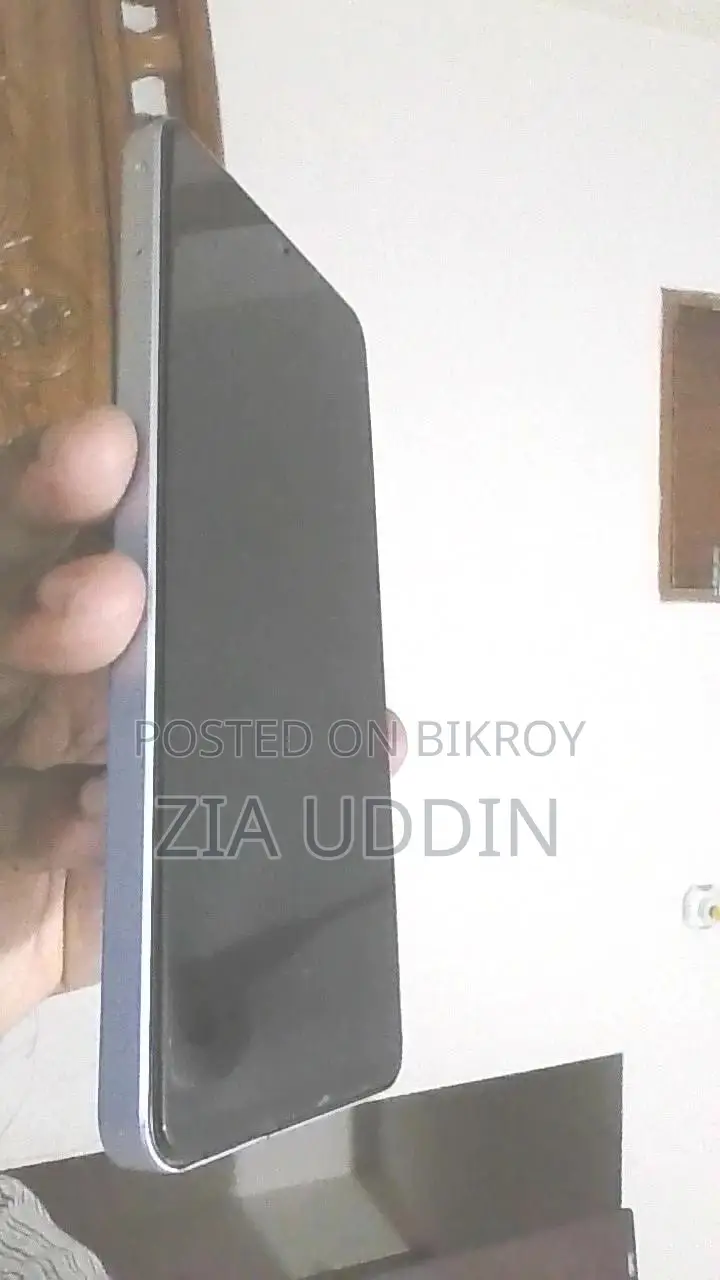 Samsung Galaxy A06 128 GB Gray