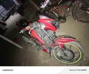 TVS Apache RTR 160 2V 2018 Red