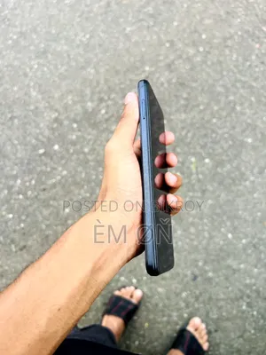 Infinix Hot 20 128 GB Purple