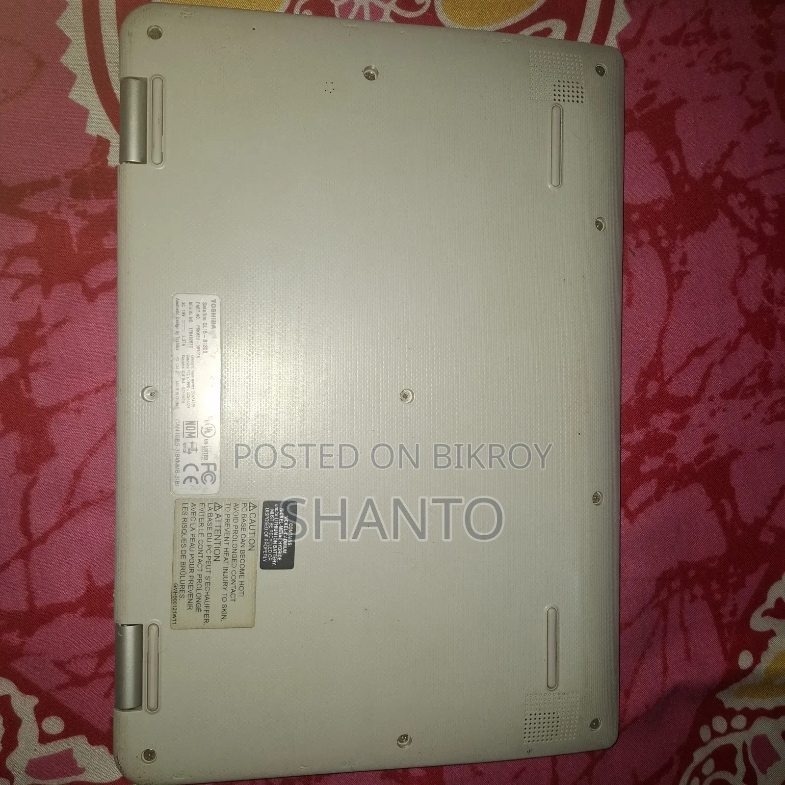 Laptop Toshiba Satellite CL15 2GB Intel Celeron SSD 32GB