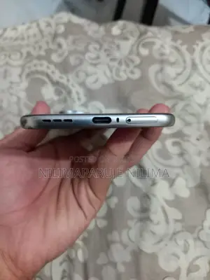 টেকনো স্পার্ক ৪০ প্রো ২৫৬ জিবি সিলভার