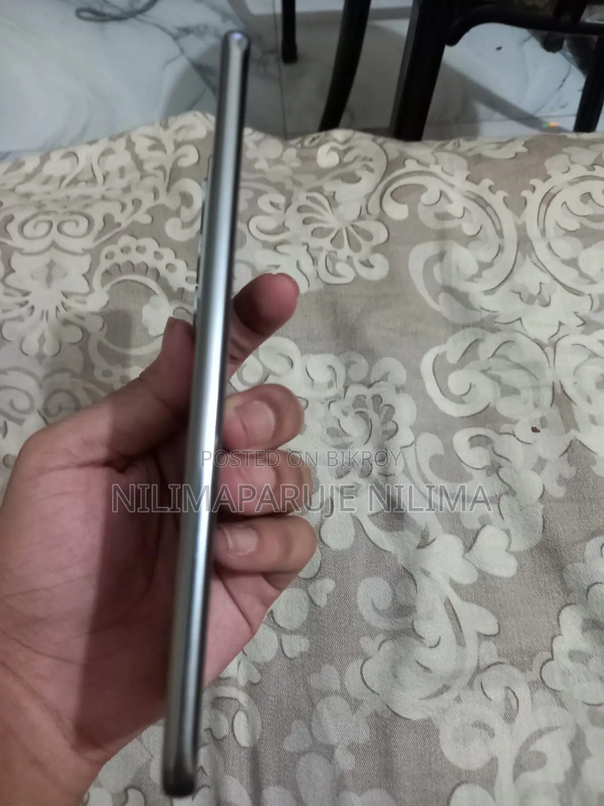 টেকনো স্পার্ক ৪০ প্রো ২৫৬ জিবি সিলভার