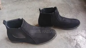 Chelsea Boots