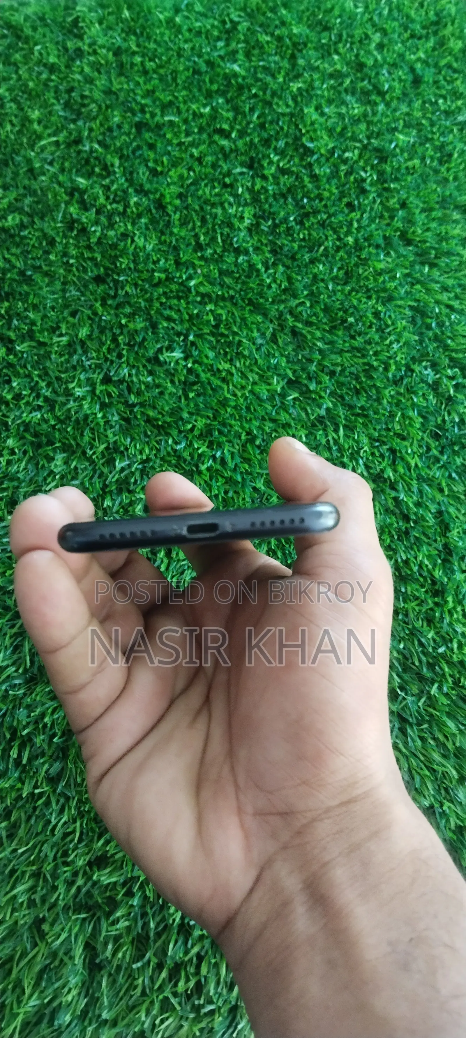 অ্যাপল আইফোন এসই (২০২০) ৬৪ জিবি ব্ল্যাক