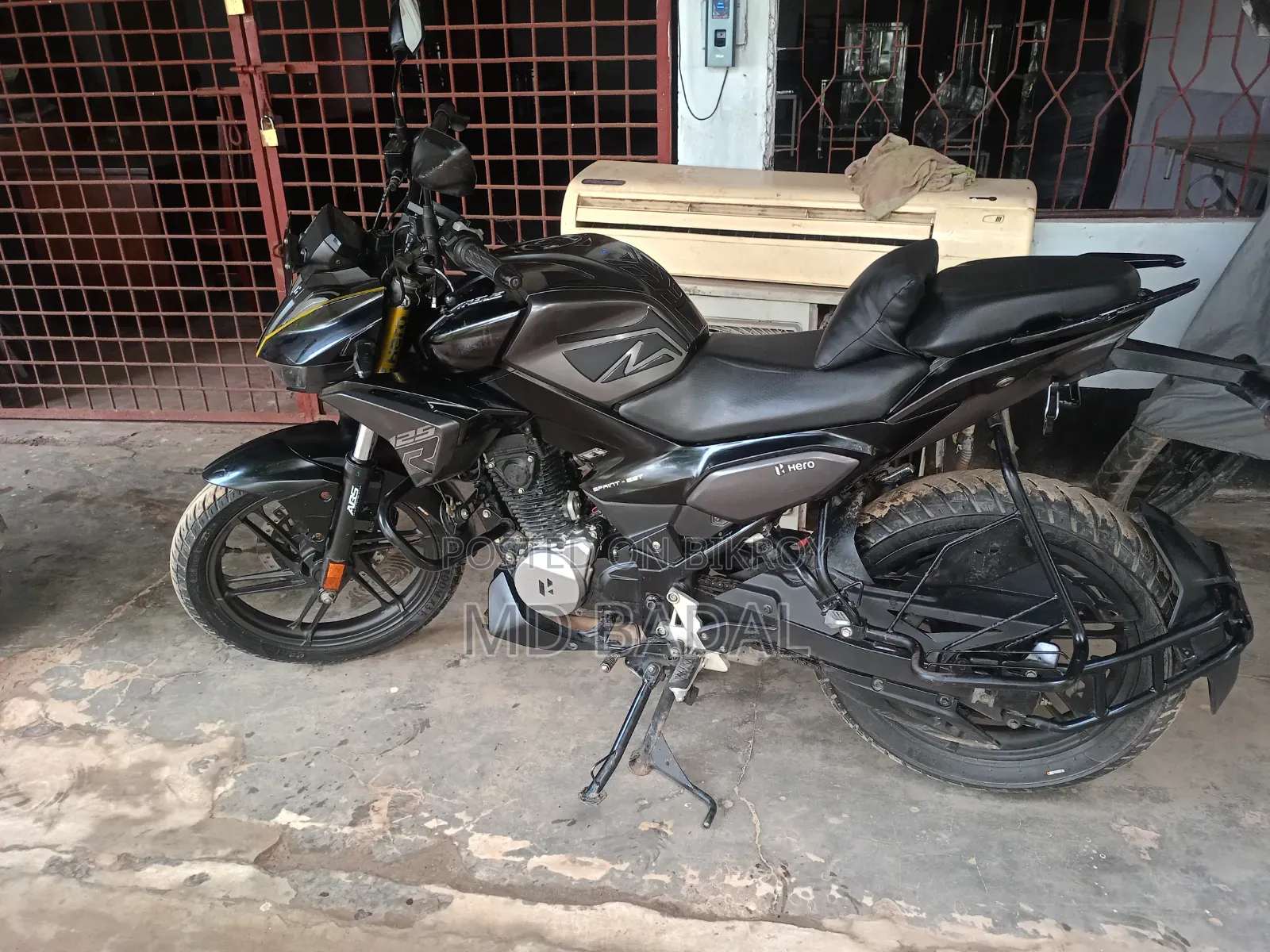 Hero Xtreme 125R 2025 Black