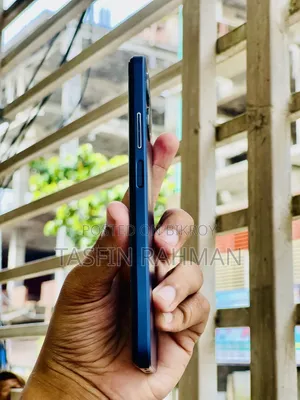 অপ্পো এ১৭ ৬৪ জিবি নীল
