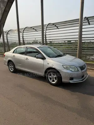 টয়োটা এক্সিও ২০০৯ সিলভার