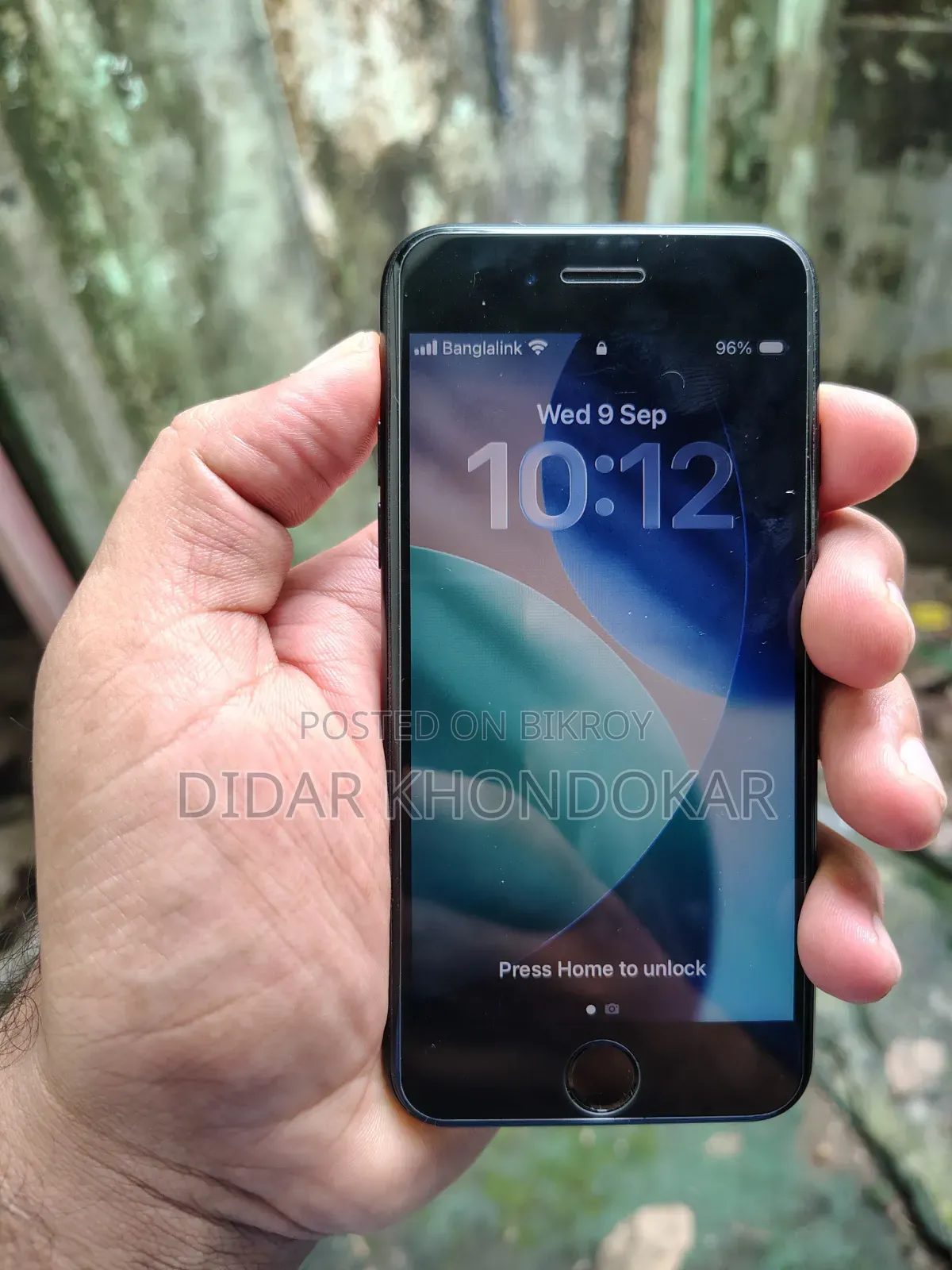 Apple iPhone SE (2020) 64 GB Black