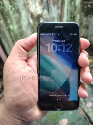 অ্যাপল আইফোন এসই (২০২০) ৬৪ জিবি ব্ল্যাক
