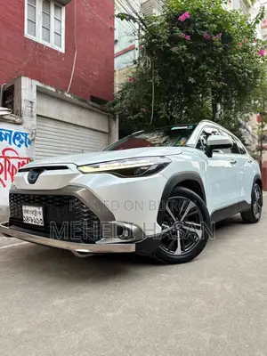 Toyota Corolla Cross 2021 White