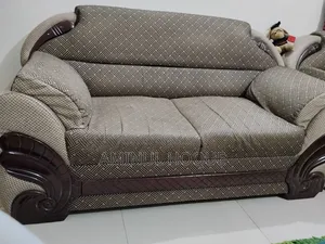 সোফা সেট ২+২+১