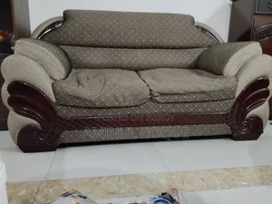 সোফা সেট ২+২+১