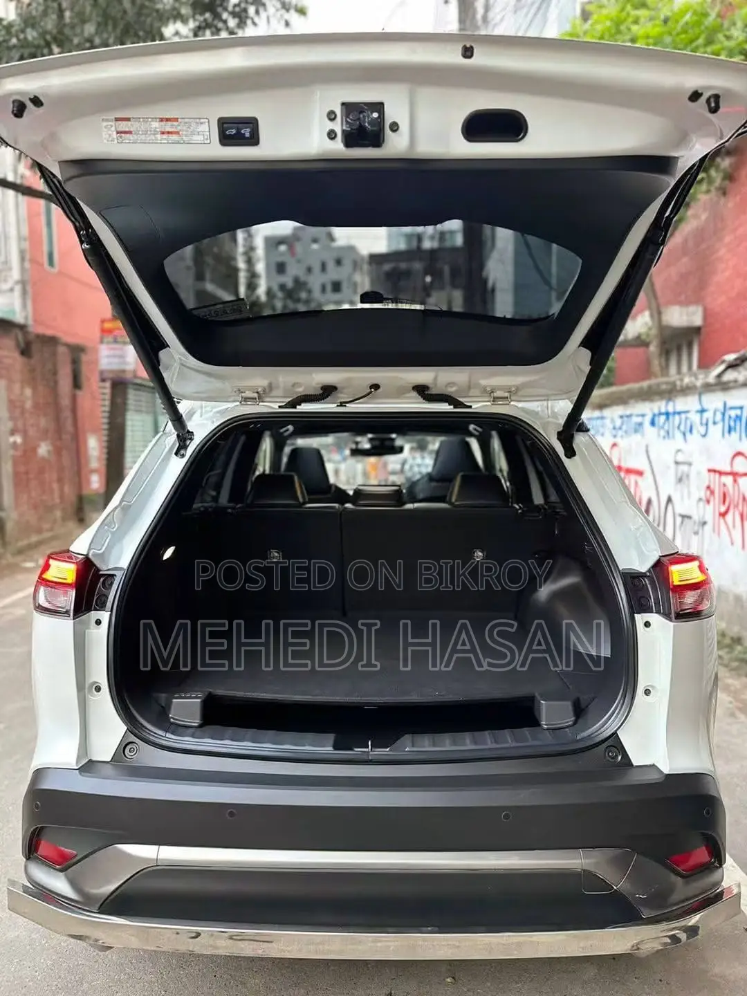 Toyota Corolla Cross 2021 White