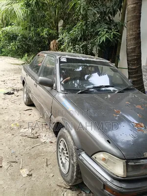 টয়োটা করোল্লা ১৯৯২ ব্ল্যাক