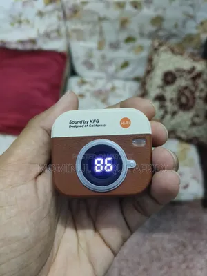 ট্রু ওয়্যারলেস স্টেরিও ইয়ারফোনস