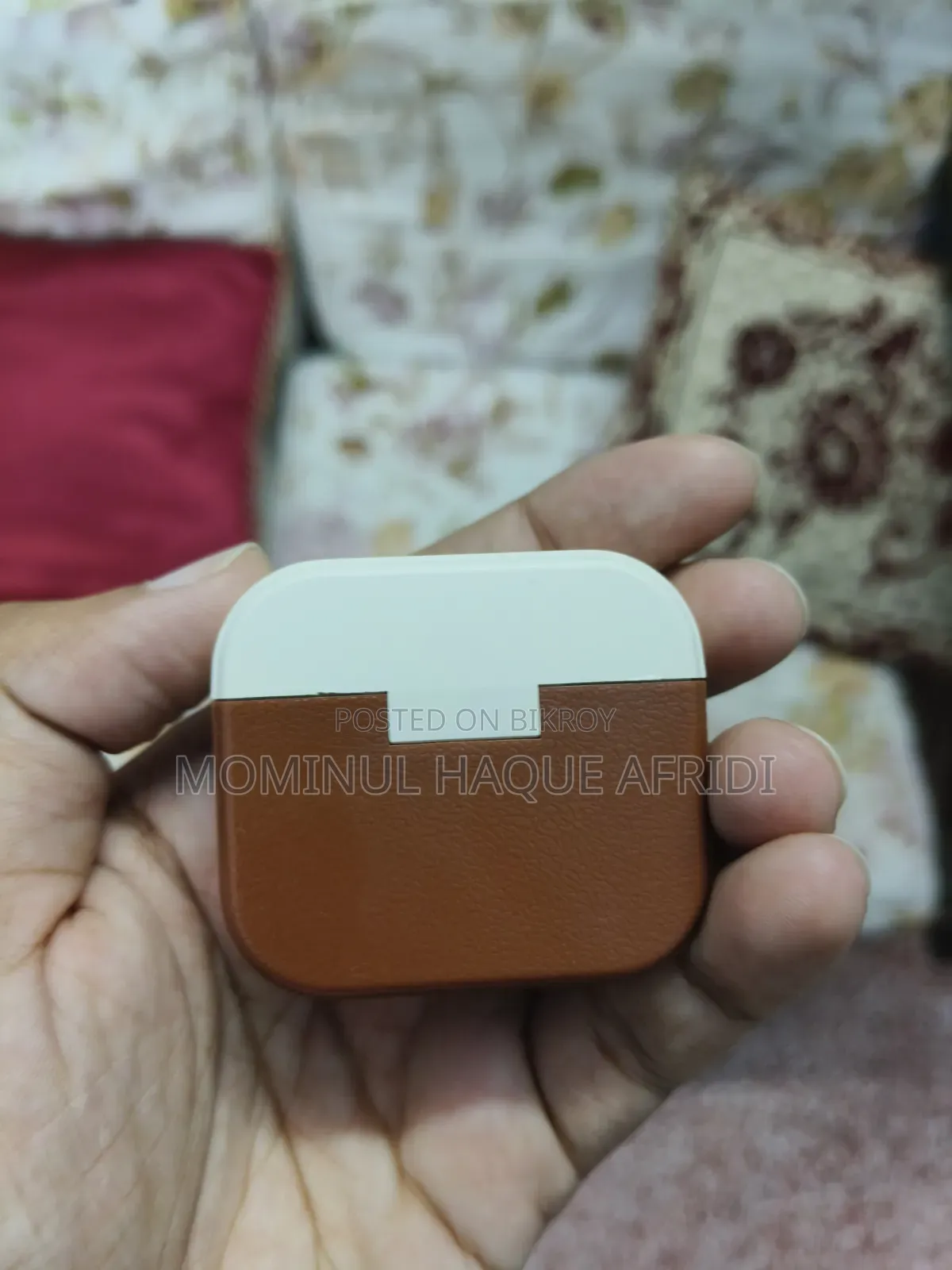 ট্রু ওয়্যারলেস স্টেরিও ইয়ারফোনস
