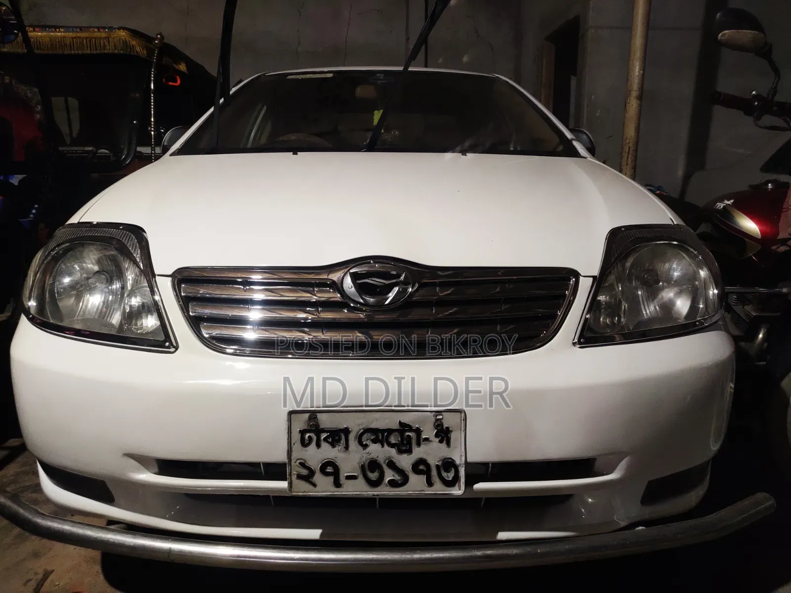 Toyota Corolla 2003 White