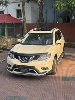 Nissan X-Trail 2015 White