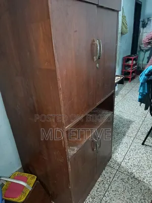 জরুরী বিক্রি