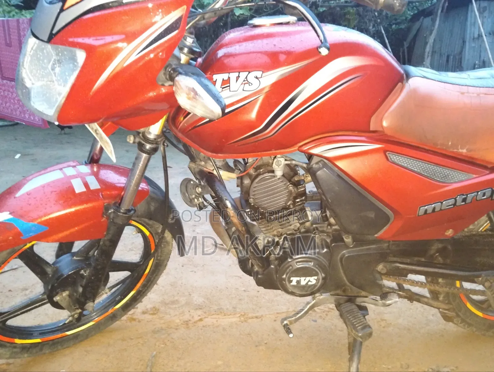 TVS Metro 2016 Red