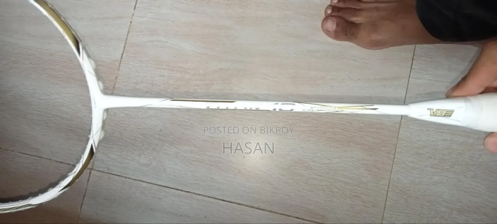 ভিএস-টাইটান ১০
