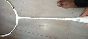 ভিএস-টাইটান ১০