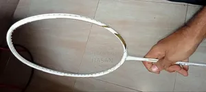 ভিএস-টাইটান ১০