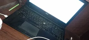 Laptop Dell Inspiron 15 6GB Intel Core i5 SSD 256GB