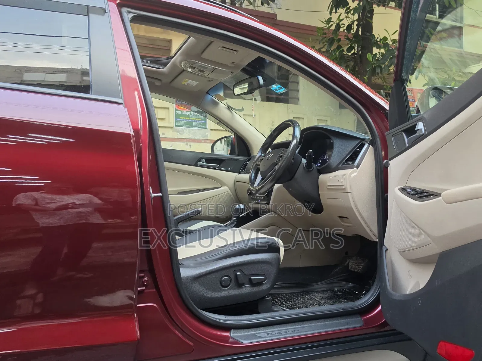 Hyundai Tucson 2016 Red