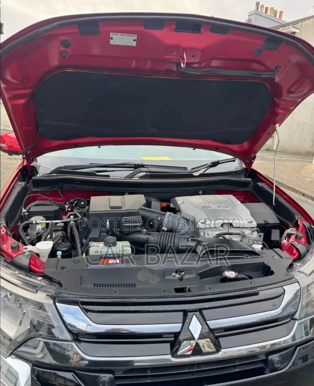 Mitsubishi Outlander 2.0 PHEV AWD 2017 Red