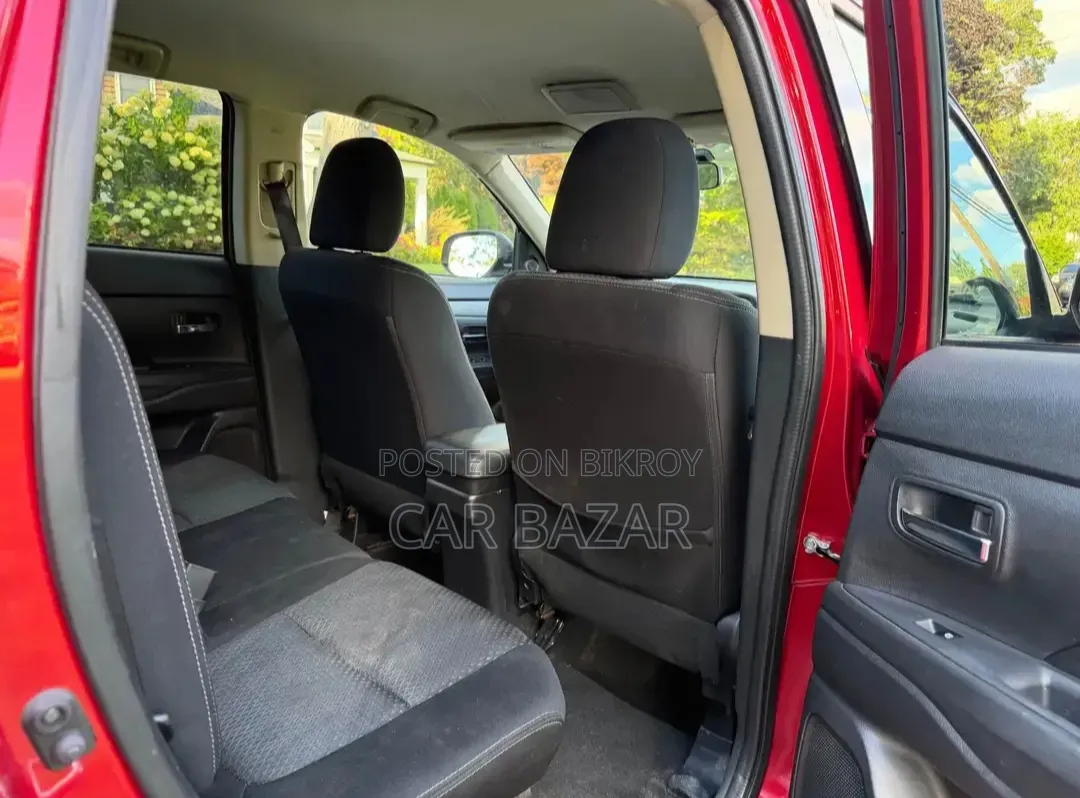 Mitsubishi Outlander 2.0 PHEV AWD 2017 Red