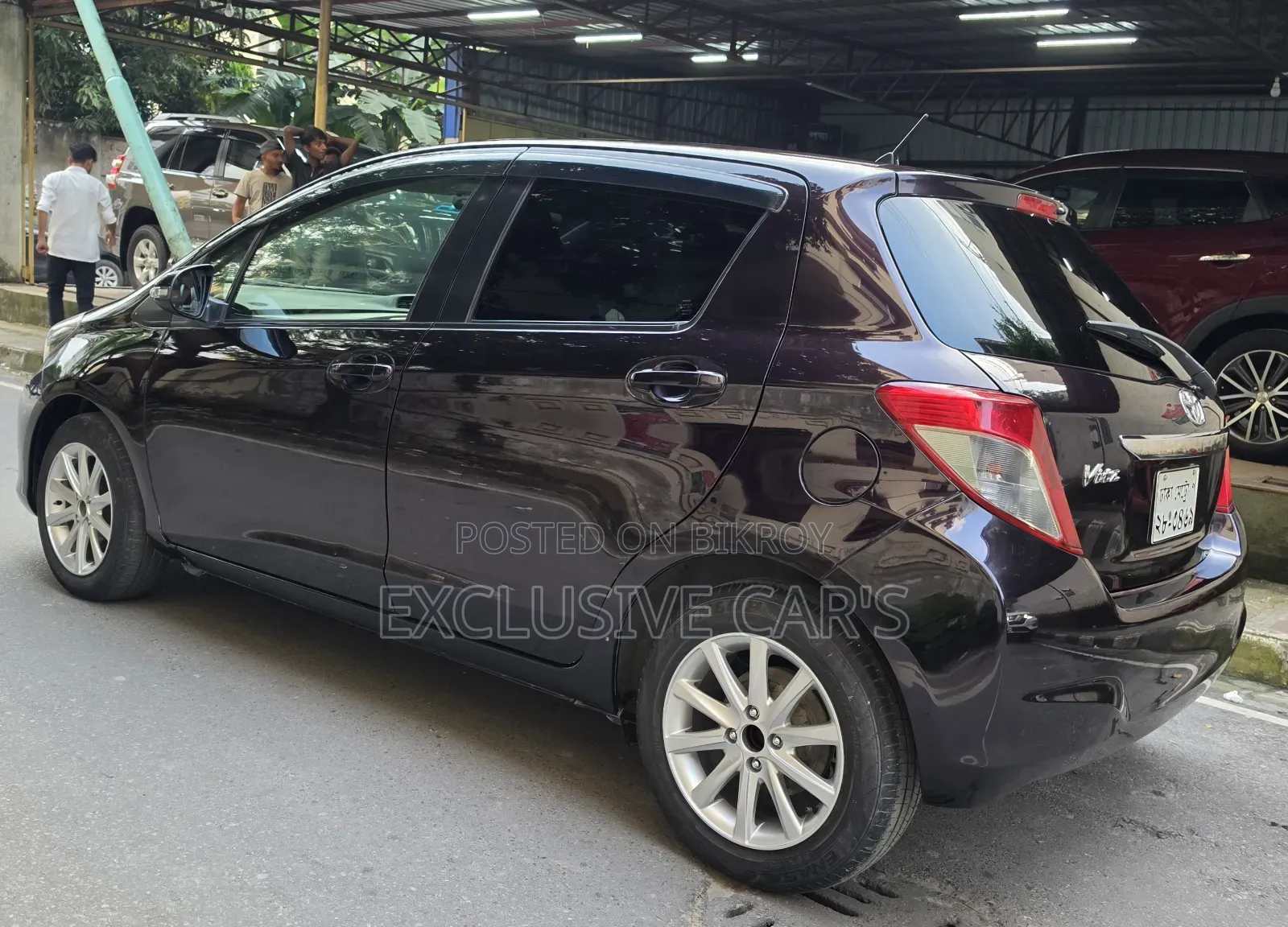 Toyota Vitz 2014 Purple